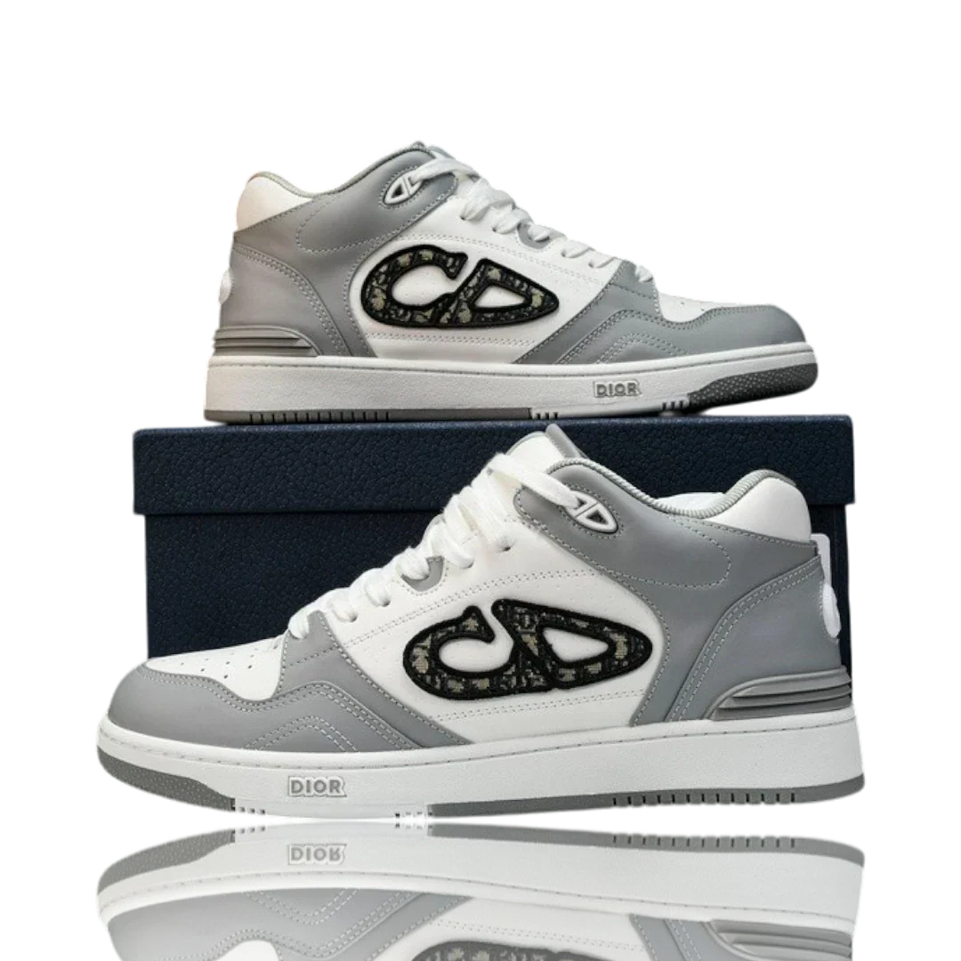 B57 Mid 'Oblique Grey'