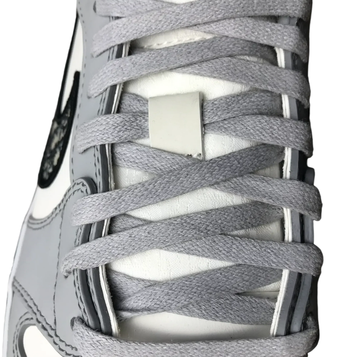 Dlor x Air Jordan 1 Low OG (Special Box)