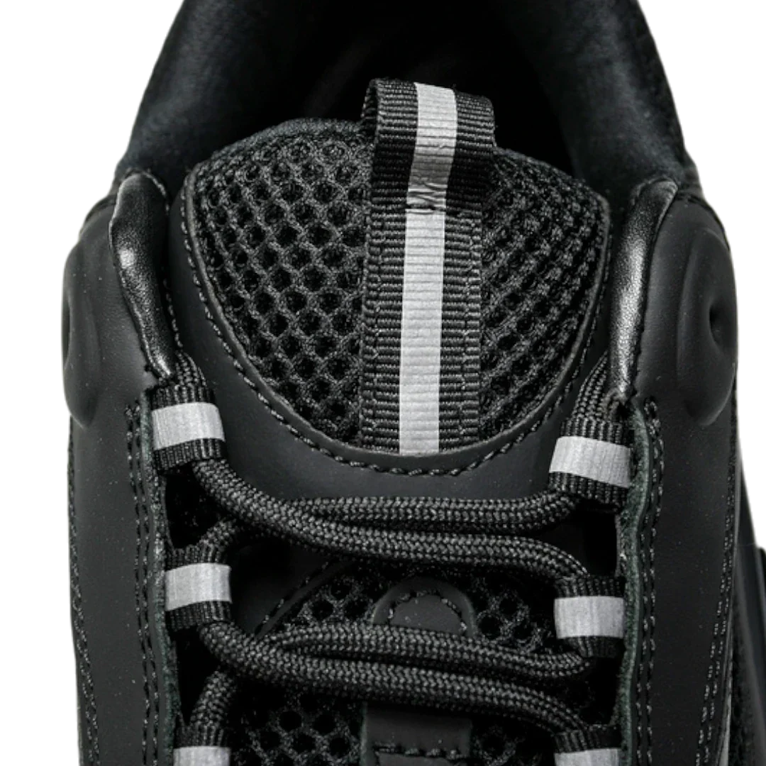 B22 'Black'