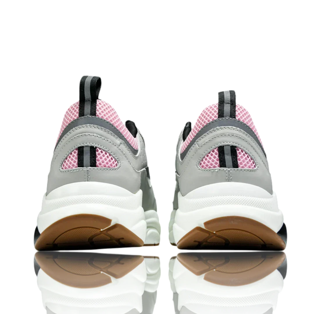 B22 'Pale Pink Grey'