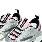 B22 'Pale Pink Grey'