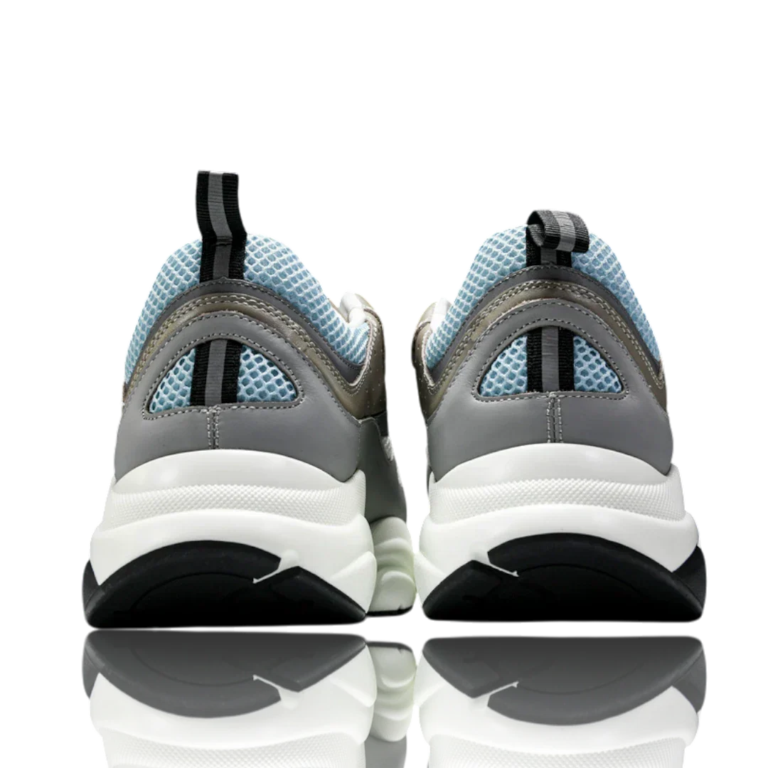 B22 'White Blue'