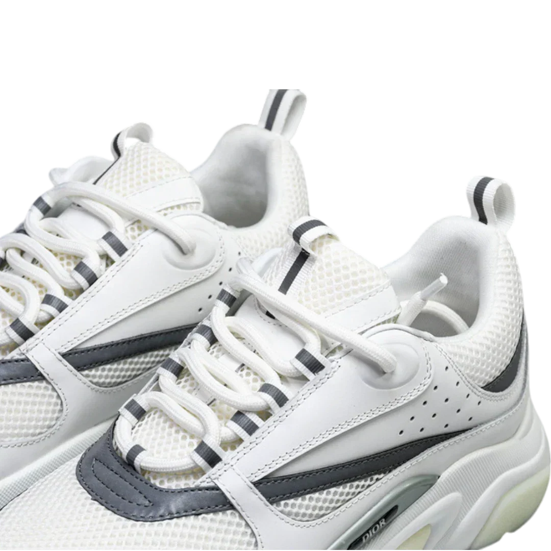 B22 'White Silver'