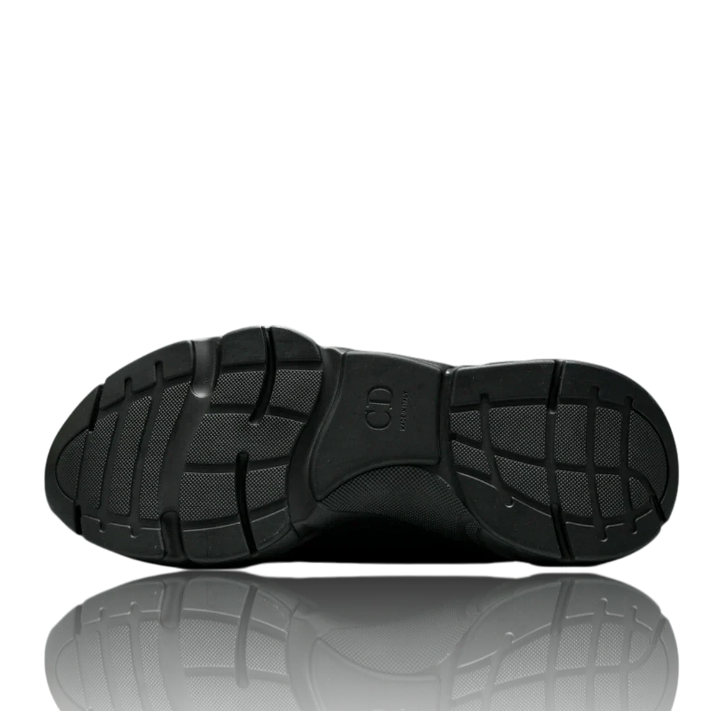 B22 'Reflective Black'
