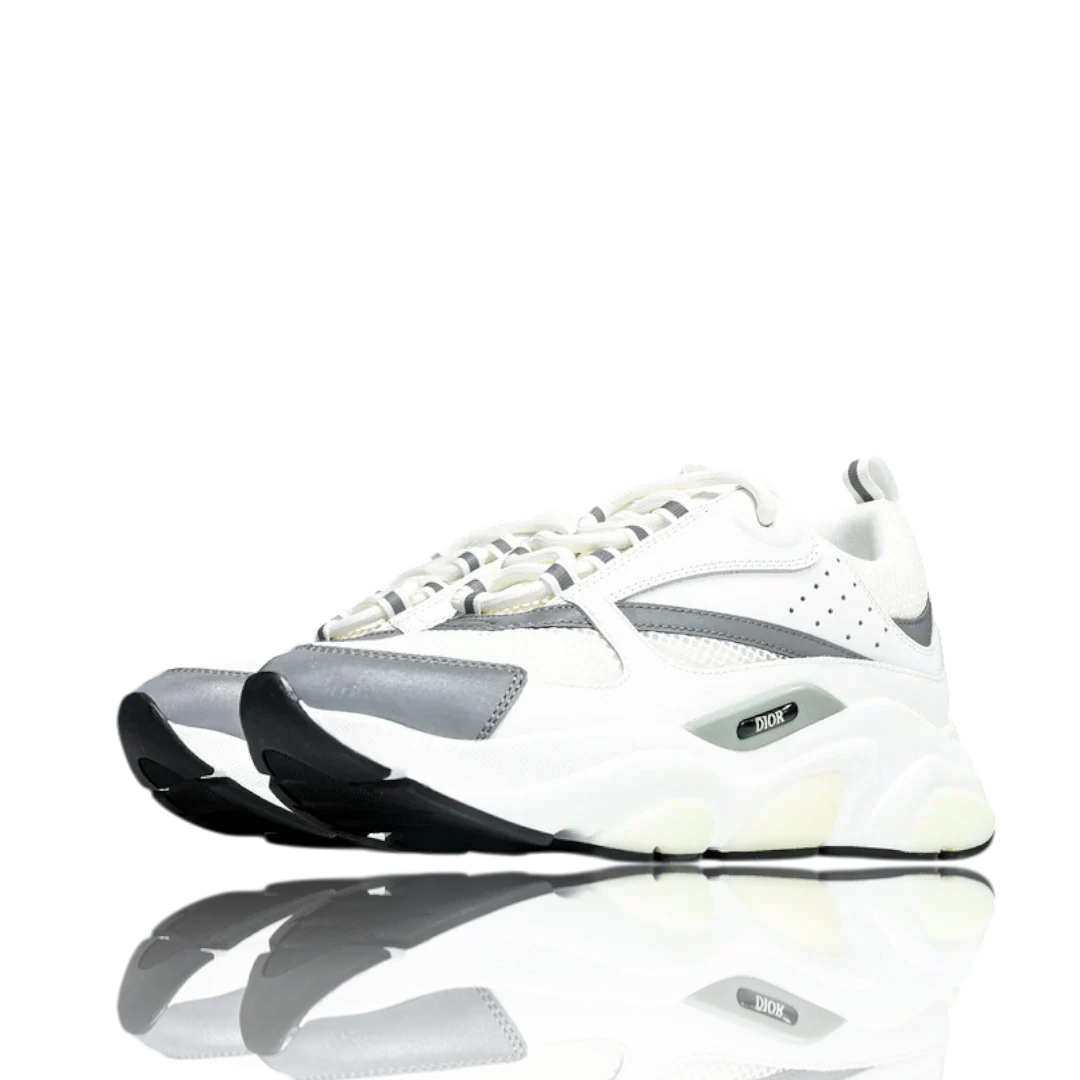 B22 'White Silver'