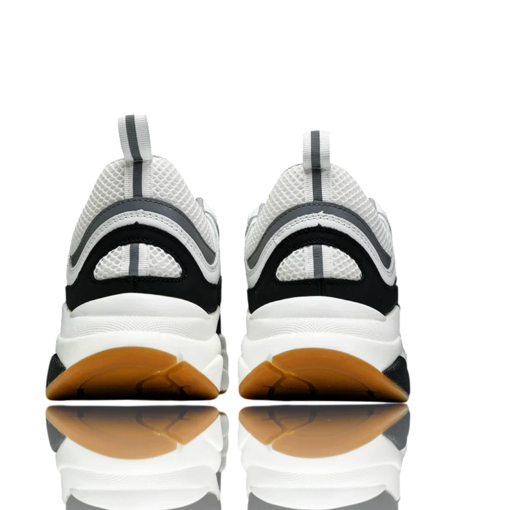 B22 'White Black'