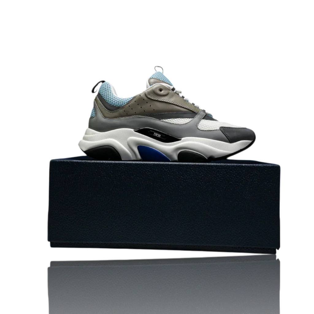 B22 'White Blue'