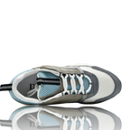 B22 'White Blue'