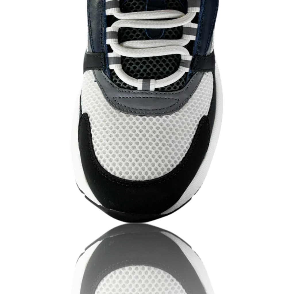 B22 'Blue Black'