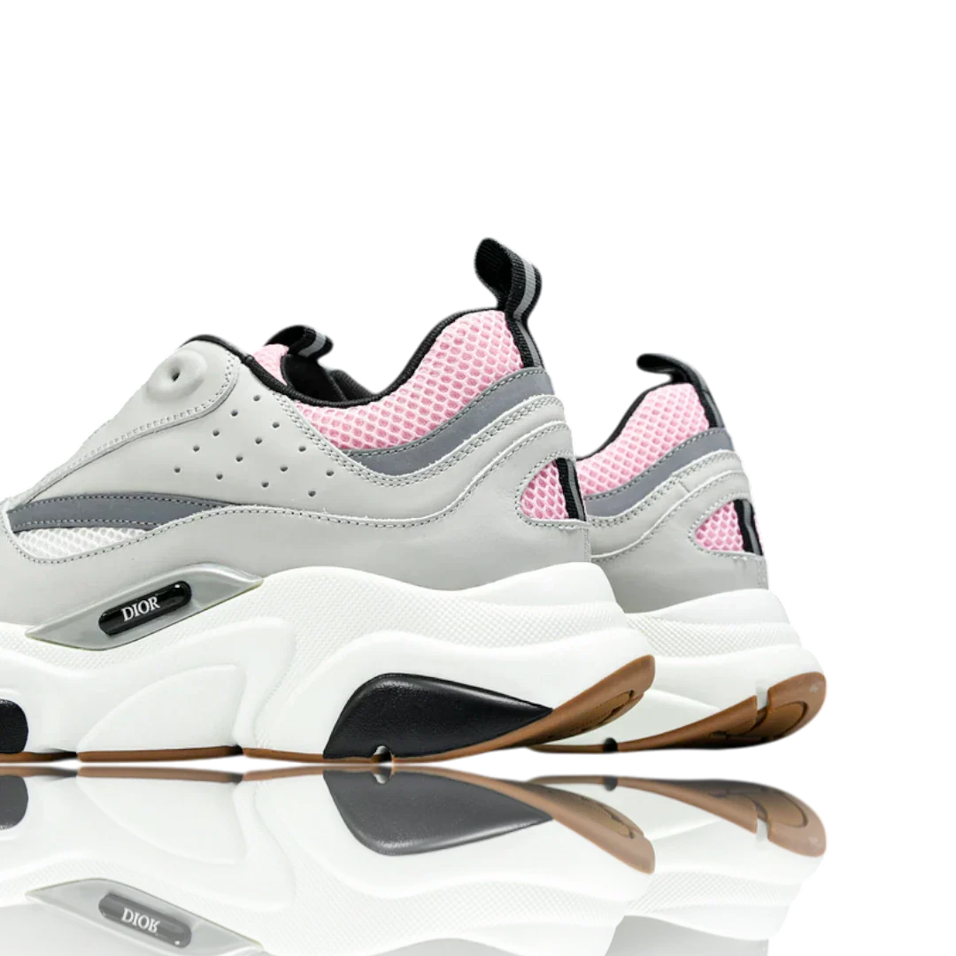 B22 'Pale Pink Grey'