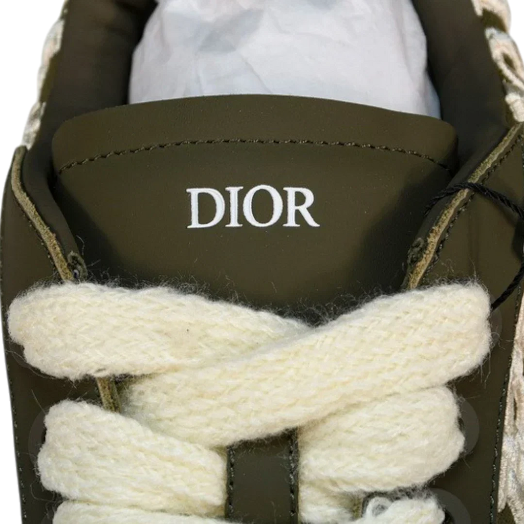 B33 'Khaki Oblique'