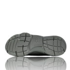B22 'Triple Grey'