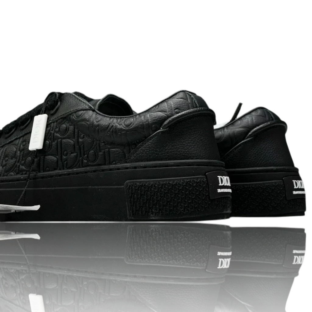 B33 Gravity Leather 'Oblique Triple Black'