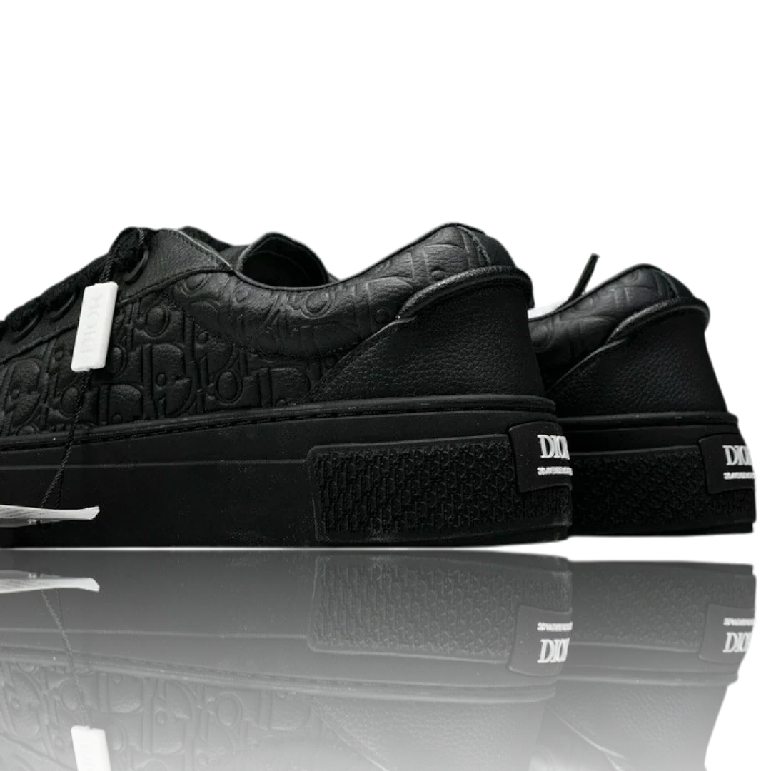 B33 Gravity Leather 'Oblique Triple Black'