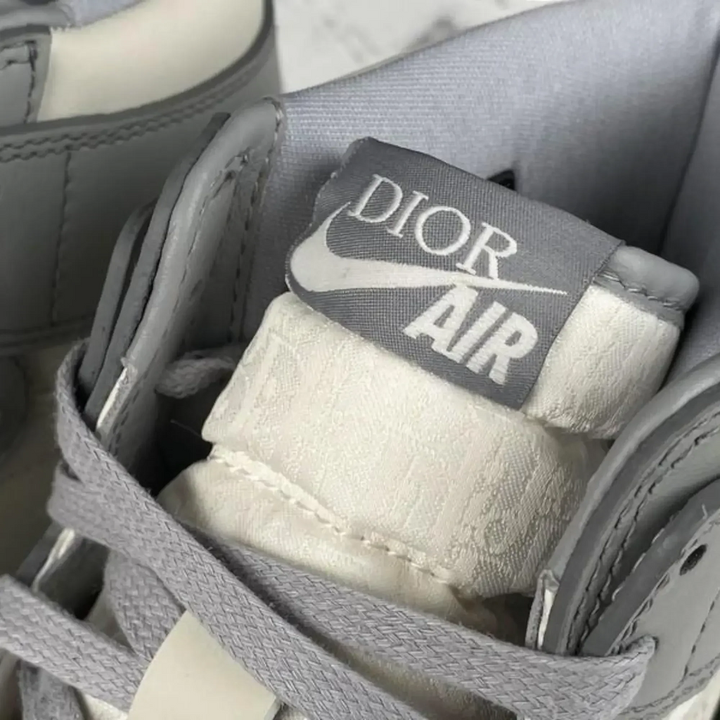Dlor x Air Jordan 1 High OG (Special Box)
