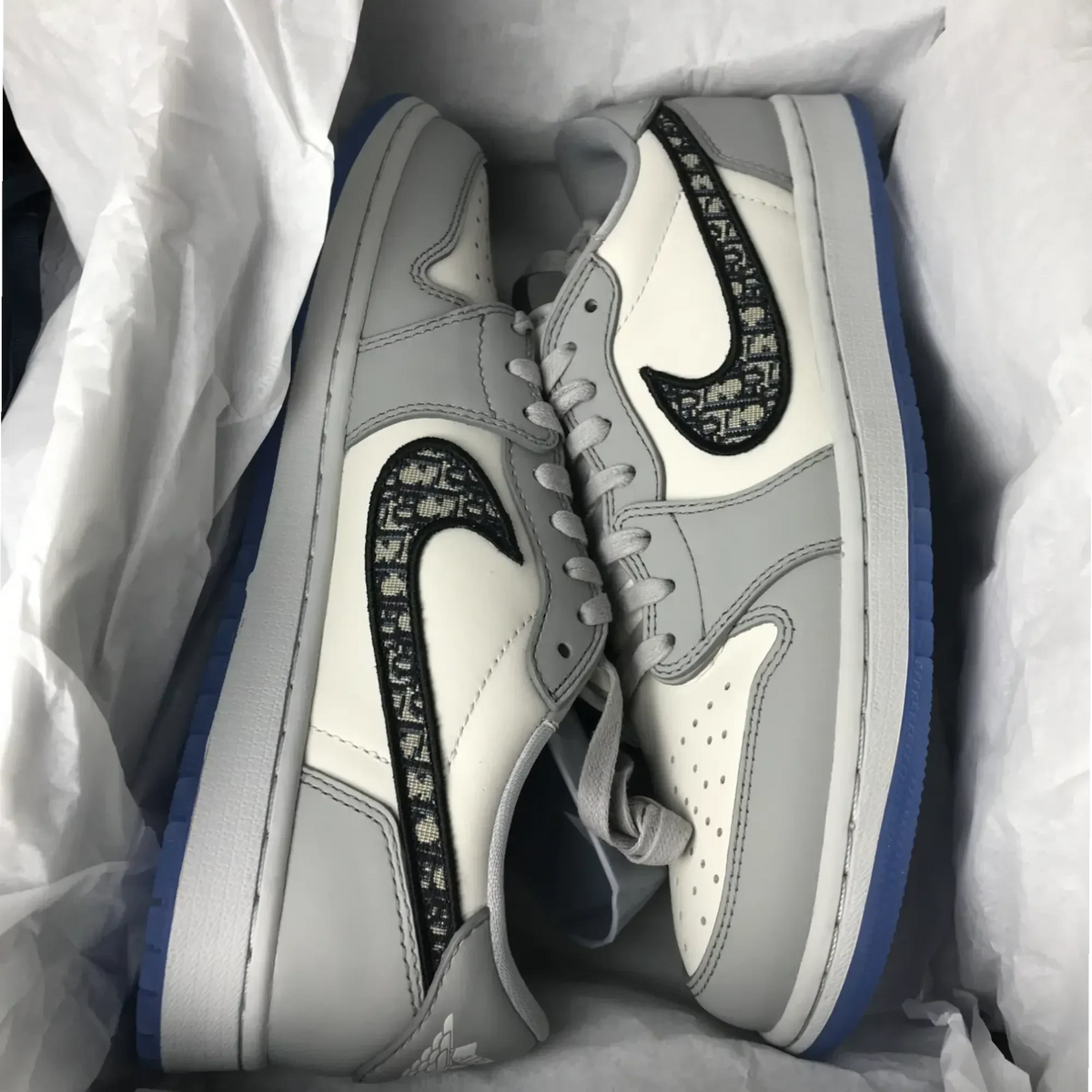 Dlor x Air Jordan 1 Low OG (Special Box)