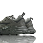 B22 'Triple Grey'