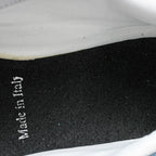 B22 'White Blue'