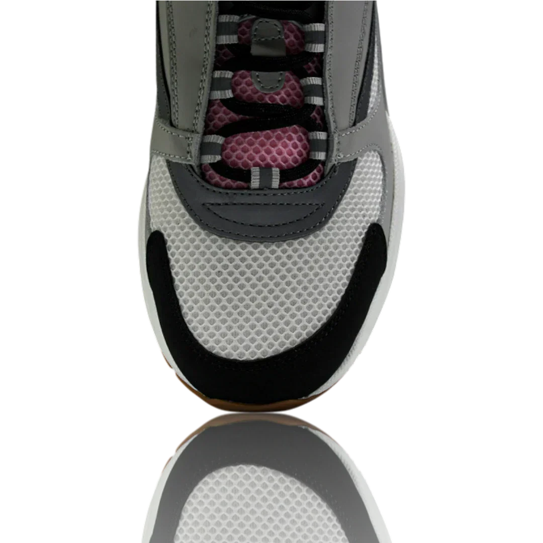 B22 'Pale Pink Grey'