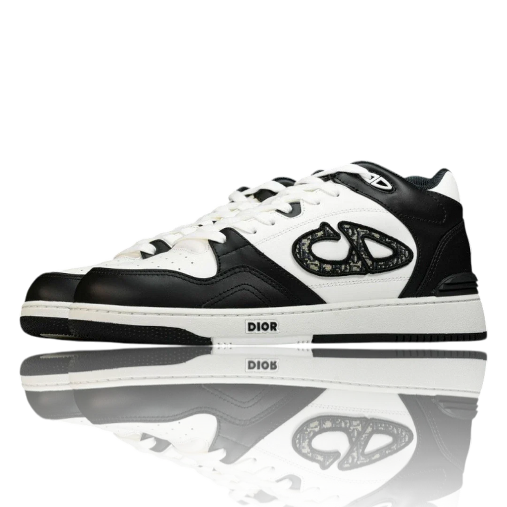 B57 Mid 'Oblique Black'