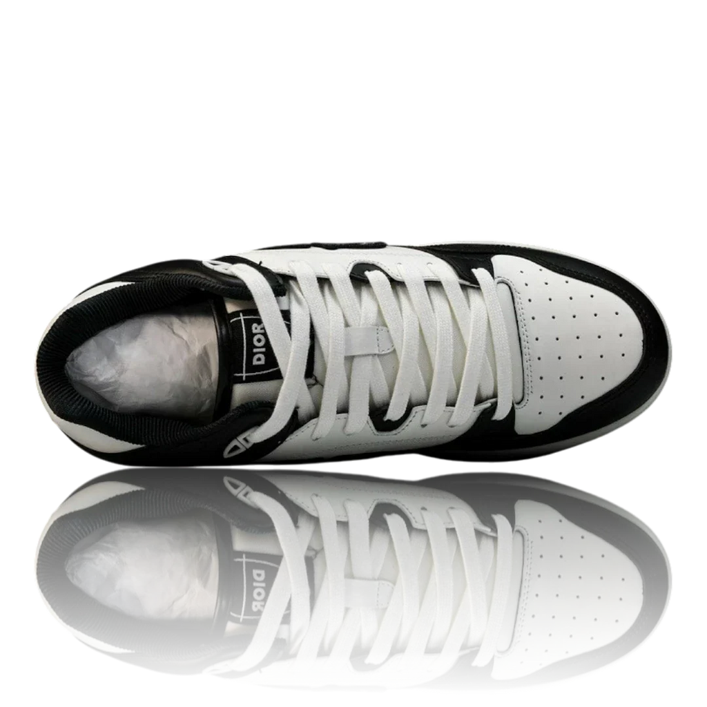 B57 Mid 'Oblique Black'