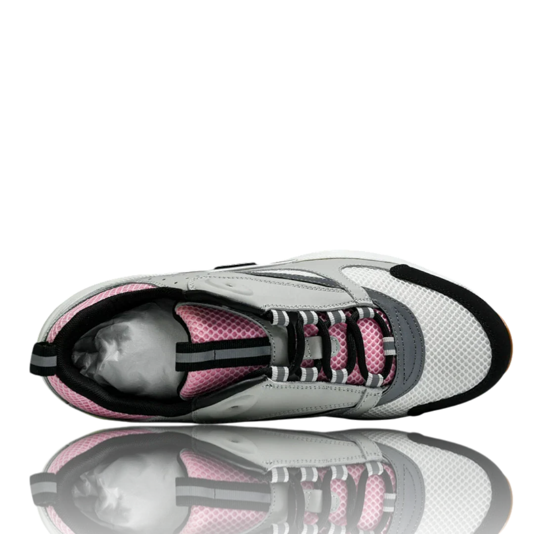 B22 'Pale Pink Grey'