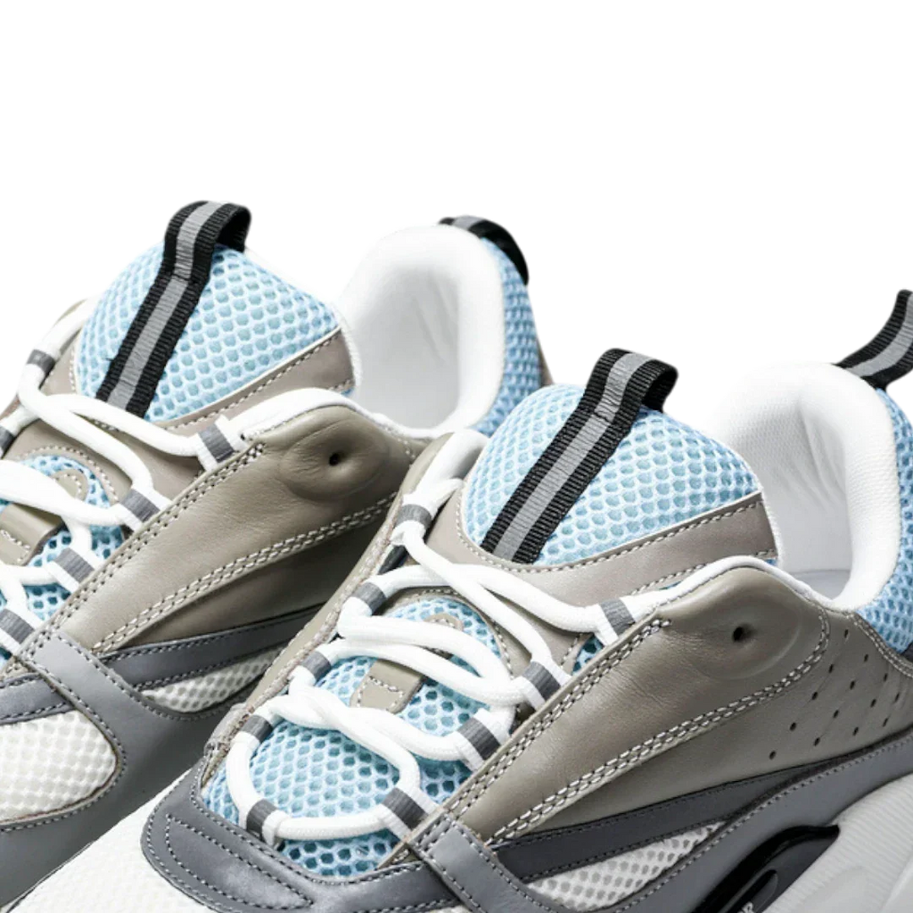 B22 'White Blue'