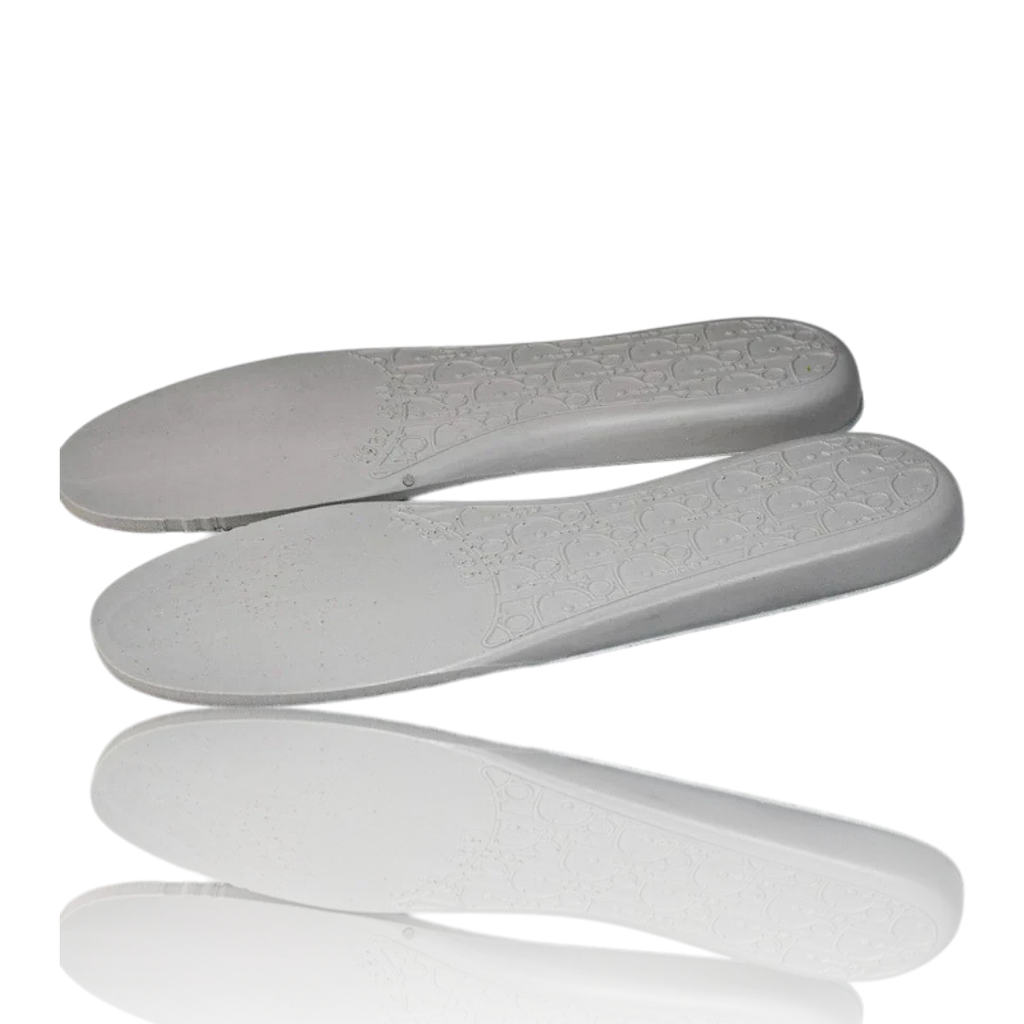 B57 Mid 'Oblique Grey'