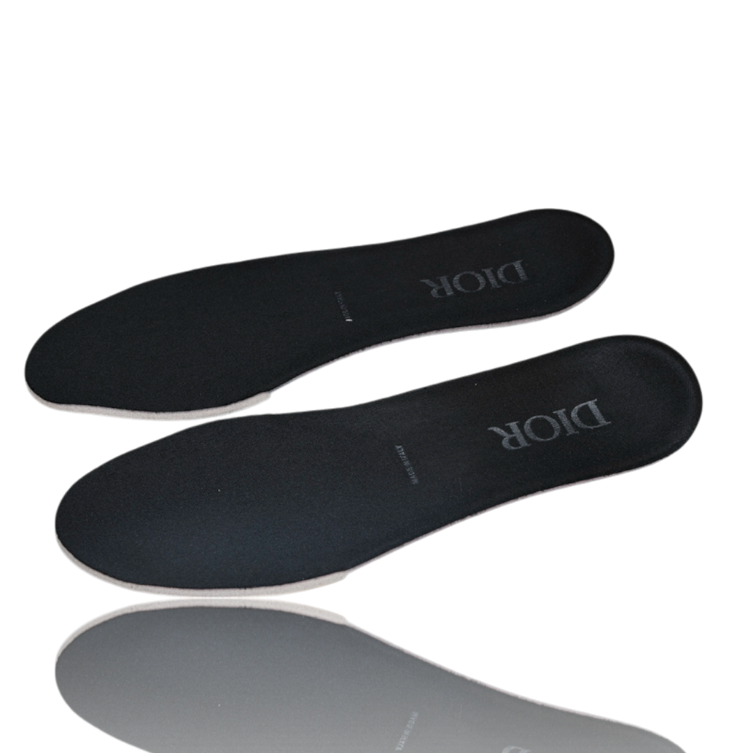 B30 Reflective 'Triple Black'