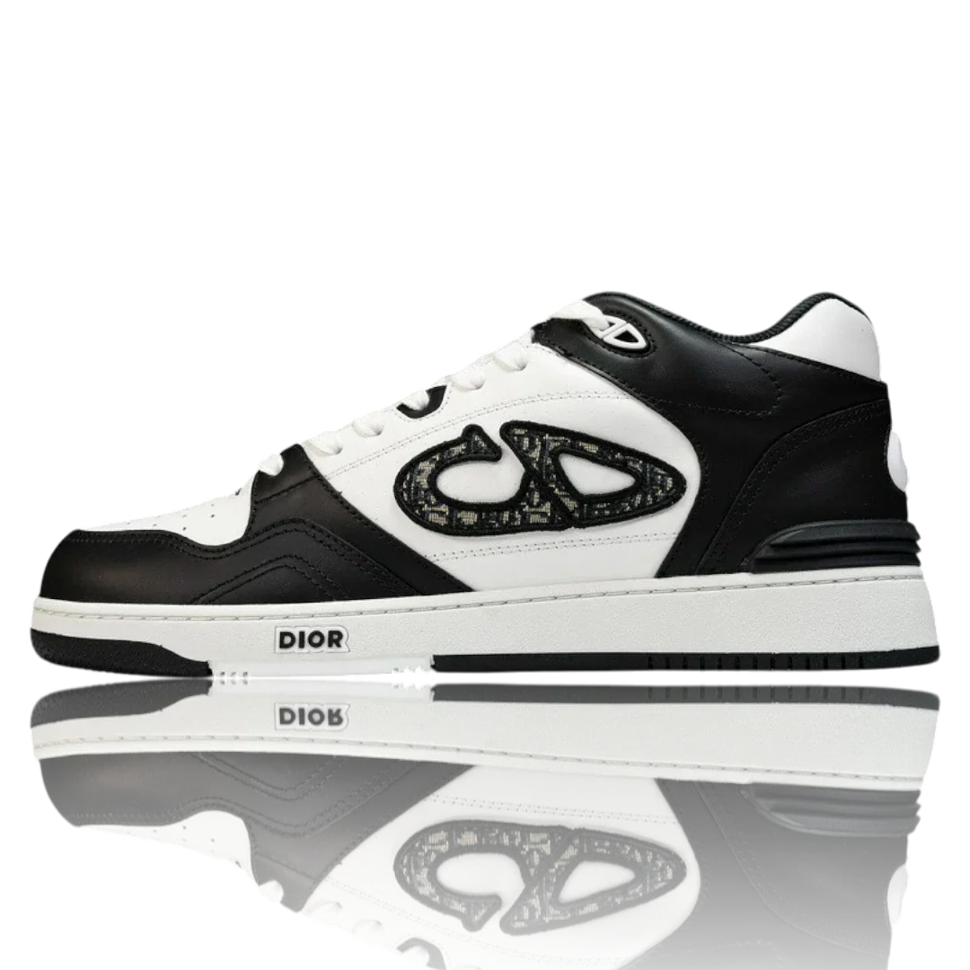 B57 Mid 'Oblique Black'