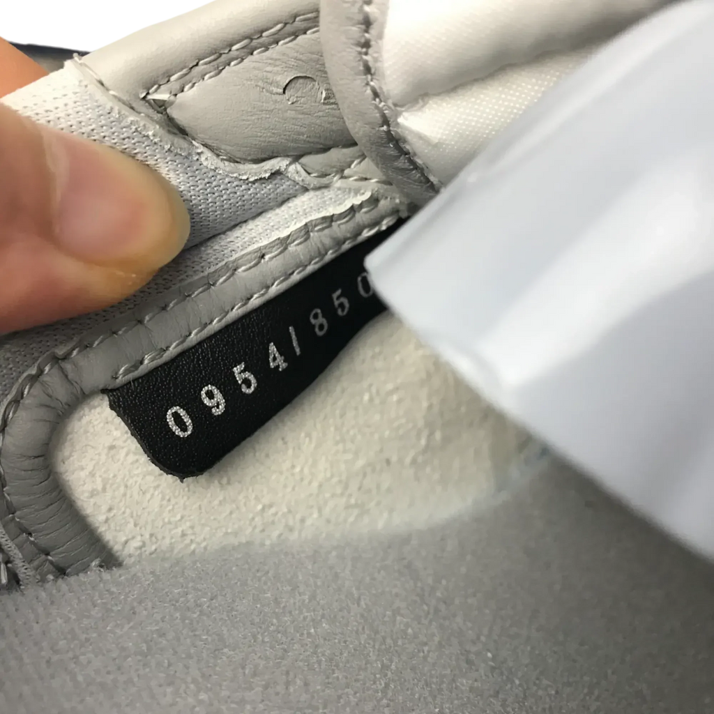 Dlor x Air Jordan 1 Low OG (Special Box)