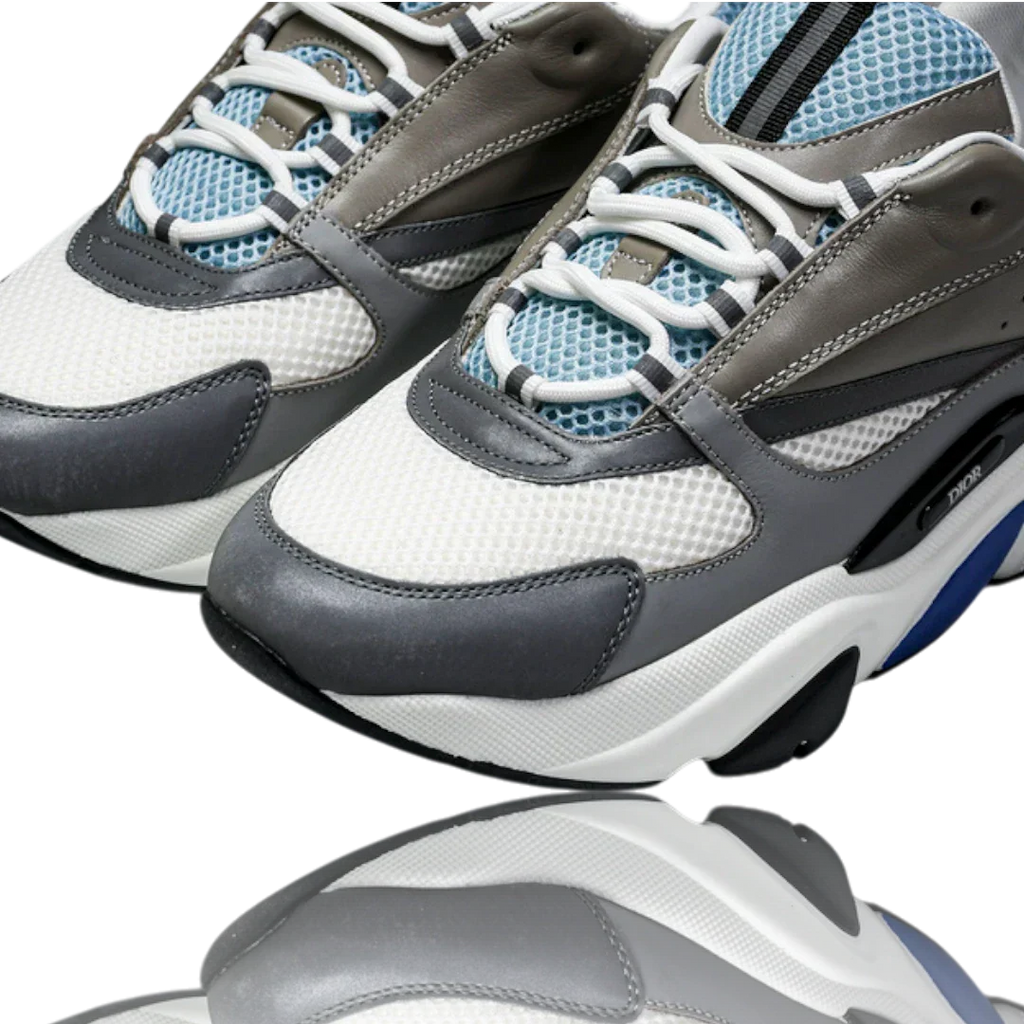 B22 'White Blue'