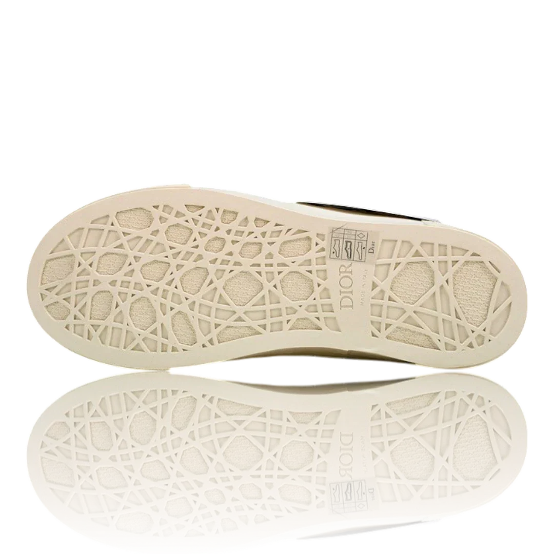 B33 'Khaki Oblique'