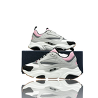 B22 'Pale Pink Grey'
