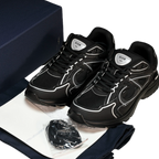 B30 Reflective 'Triple Black'