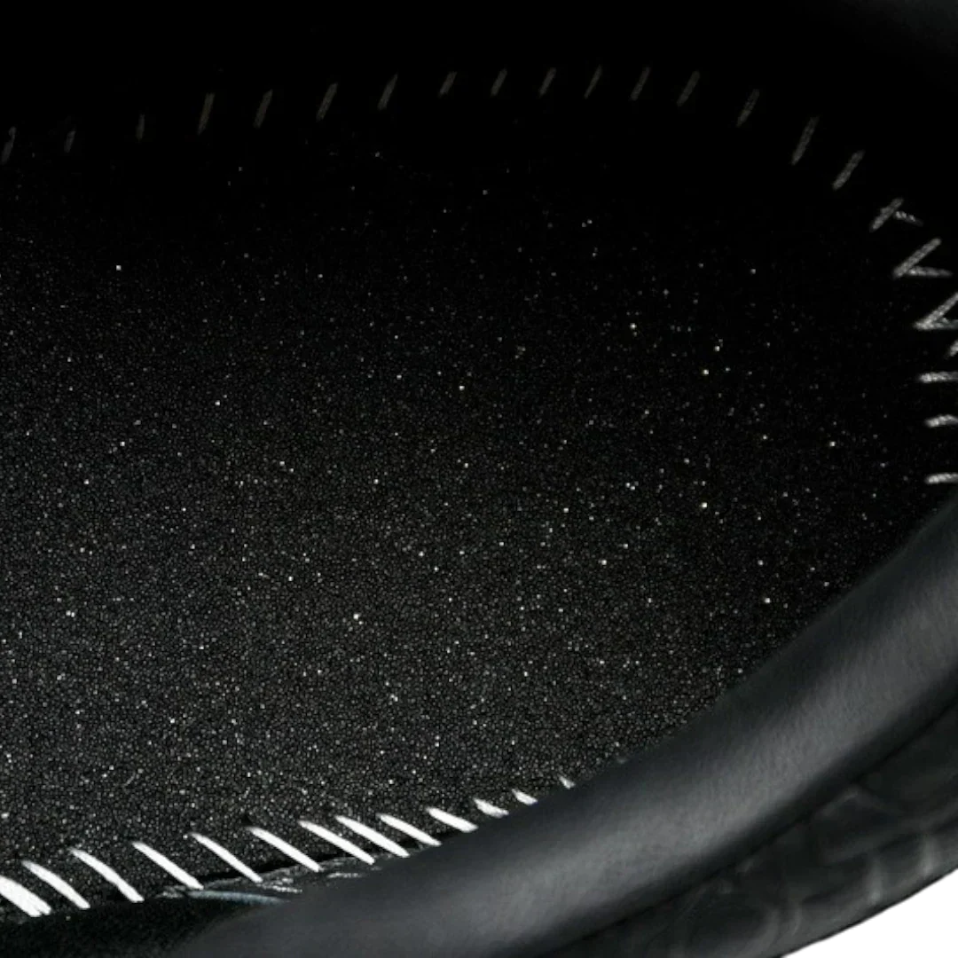 B33 Gravity Leather 'Oblique Triple Black'