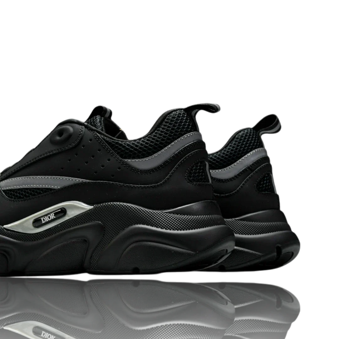 B22 'Black Silver'