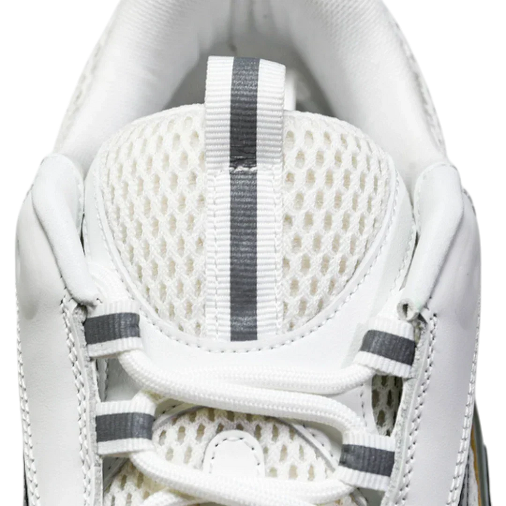 B22 'White Beige Silver'