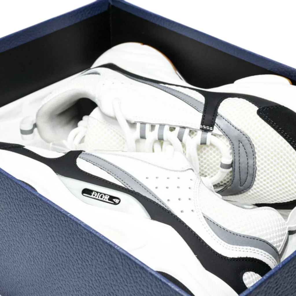 B22 'White Black'