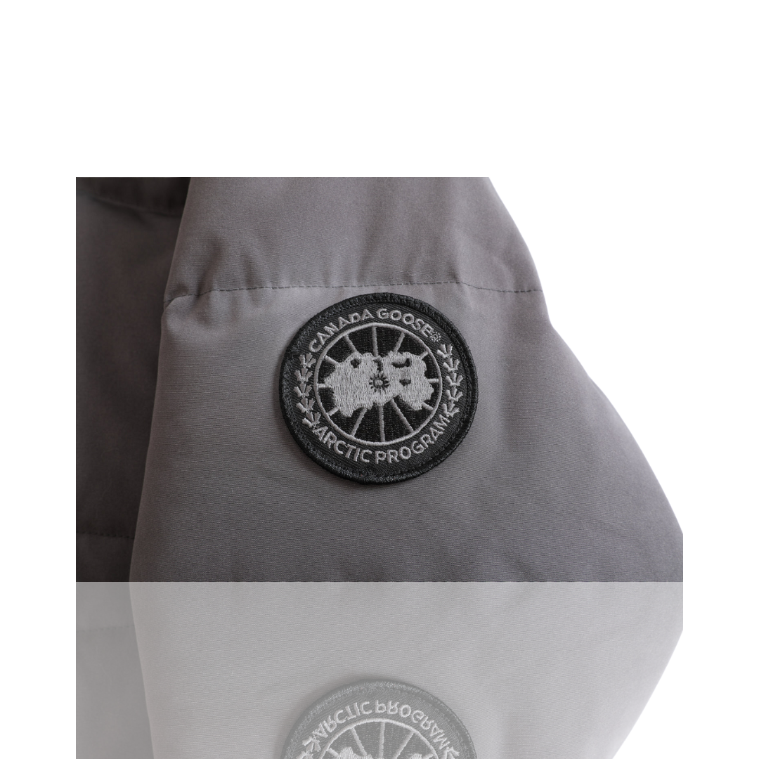 Graphite Black Badge Wyndham Parka
