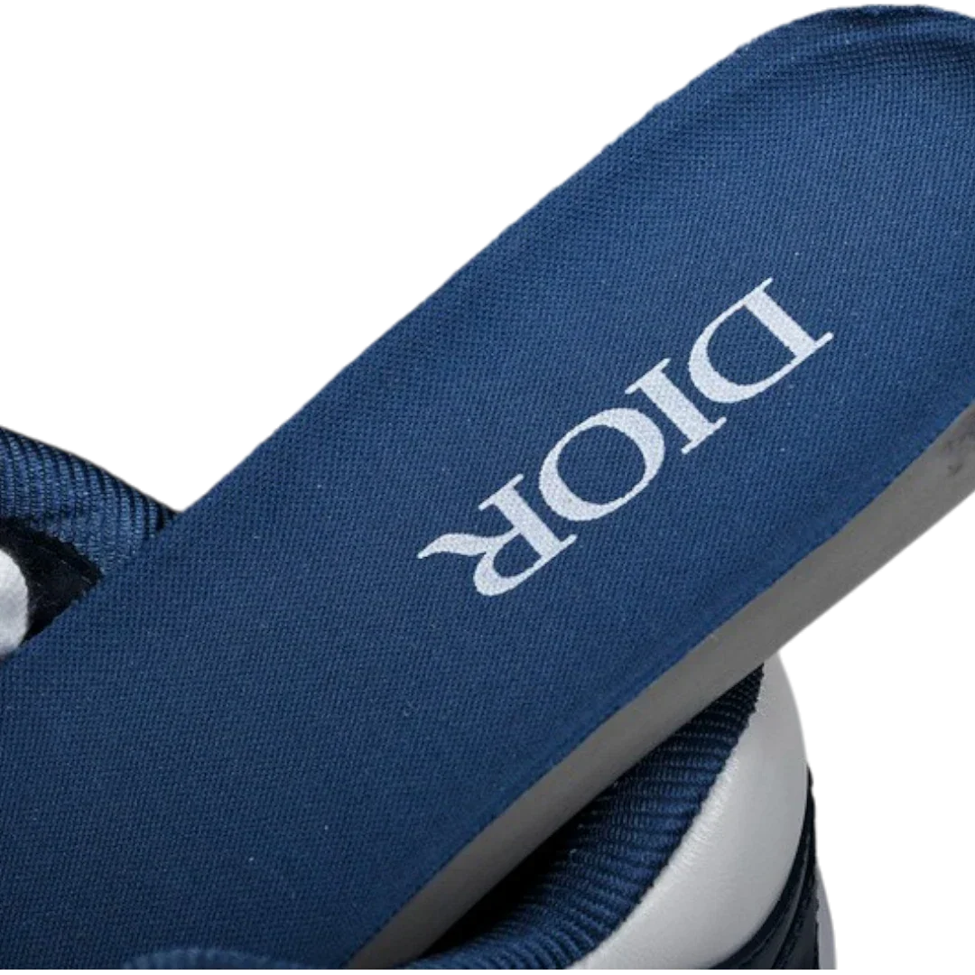 B57 Mid 'Oblique Navy Blue'