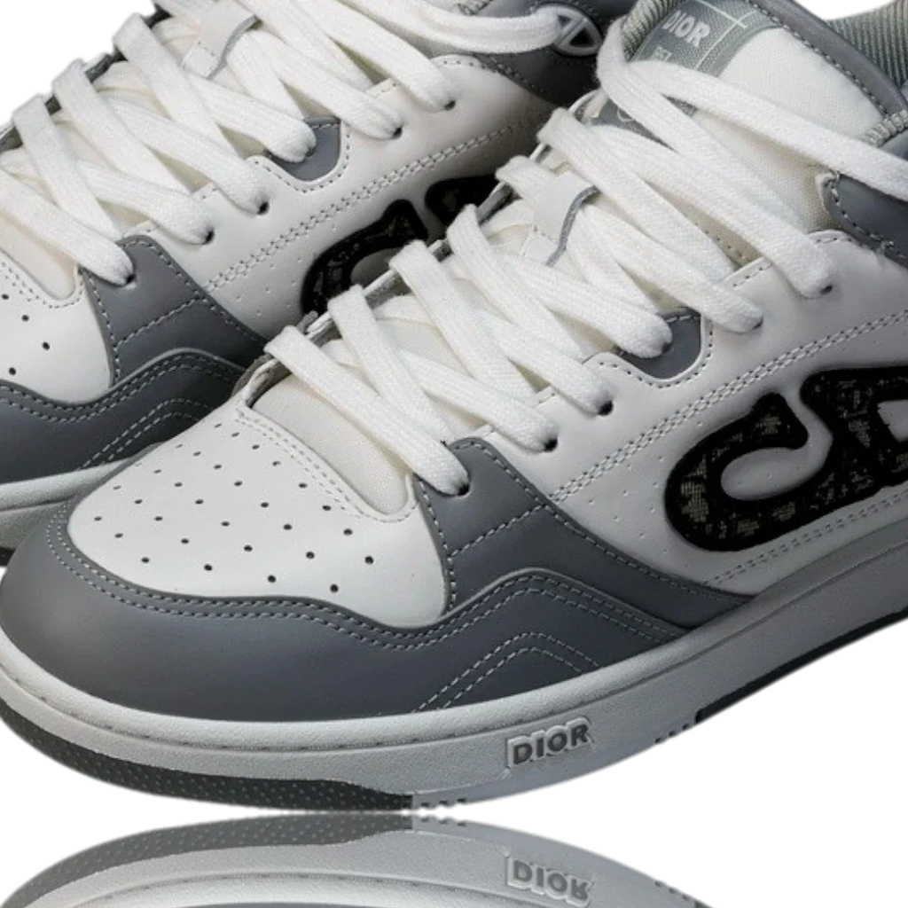 B57 Mid 'Oblique Grey'