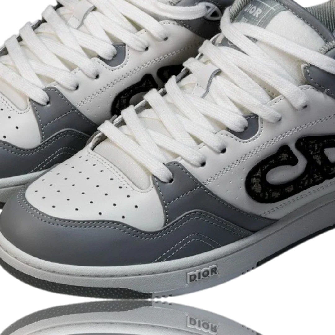 B57 Mid 'Oblique Grey'