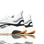 B22 'White Black'