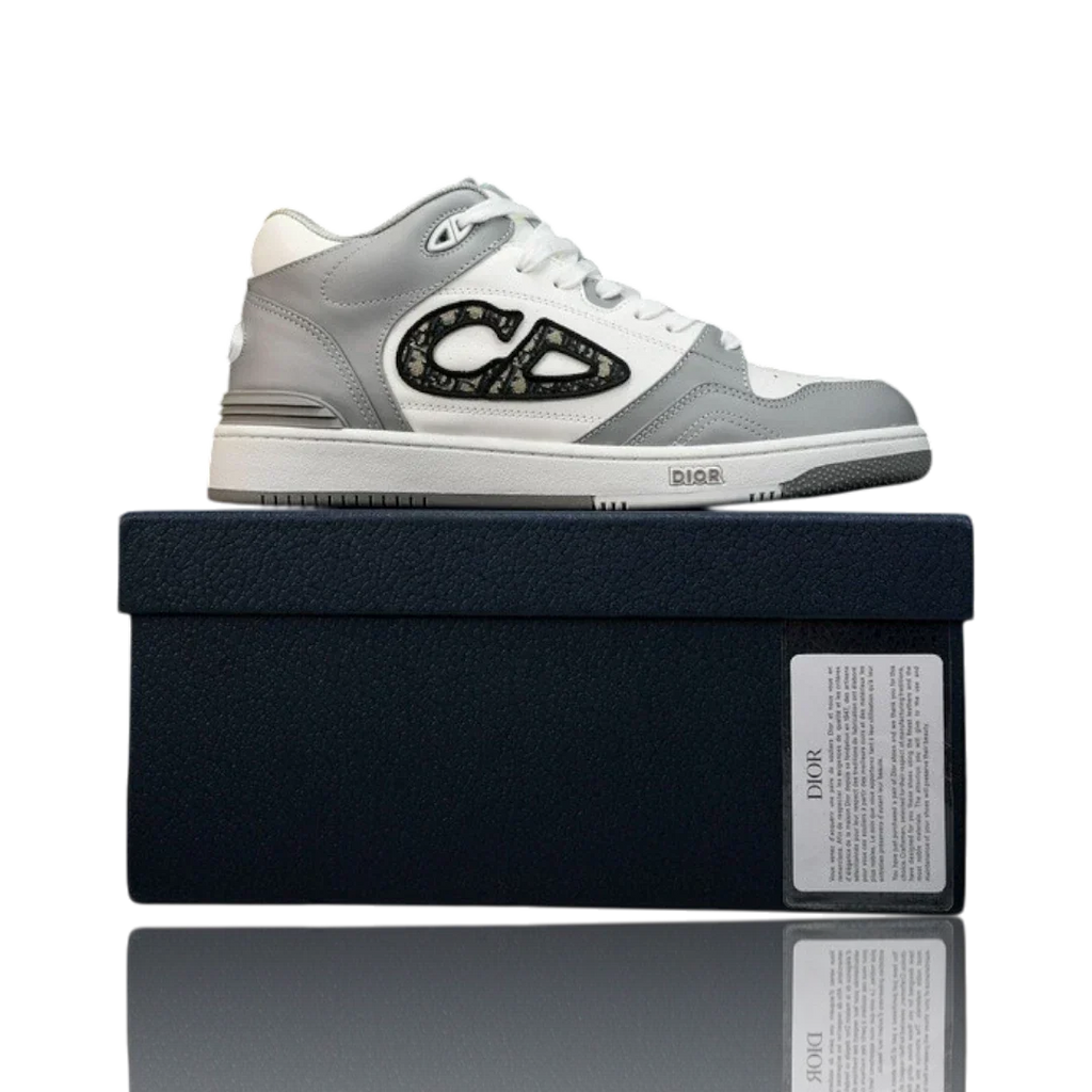 B57 Mid 'Oblique Grey'