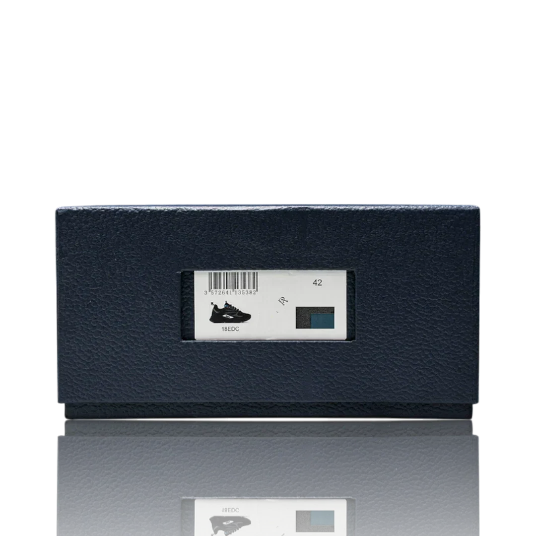 B22 'Reflective Black'