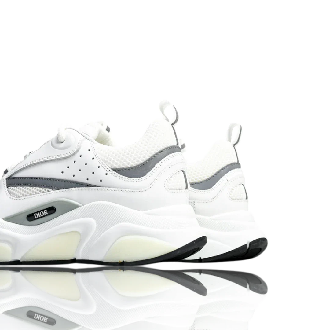 B22 'White Silver'