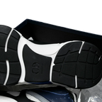 B22 'Blue Black'