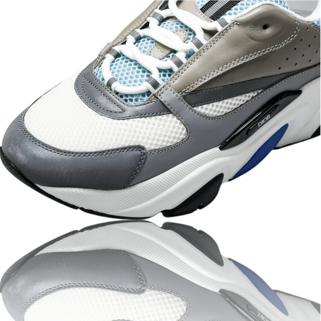 B22 'White Blue'