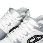 B57 Mid 'Oblique Grey'